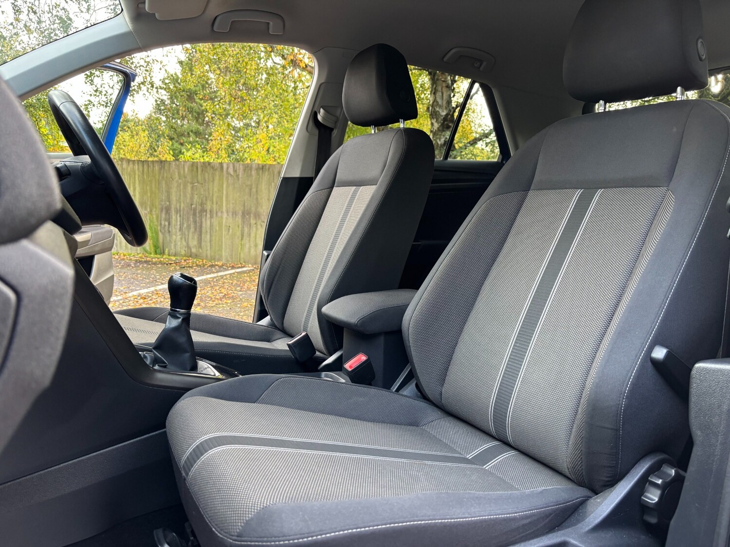 Used Volkswagen T-Roc 2019 for sale - 76287790: Photo 14