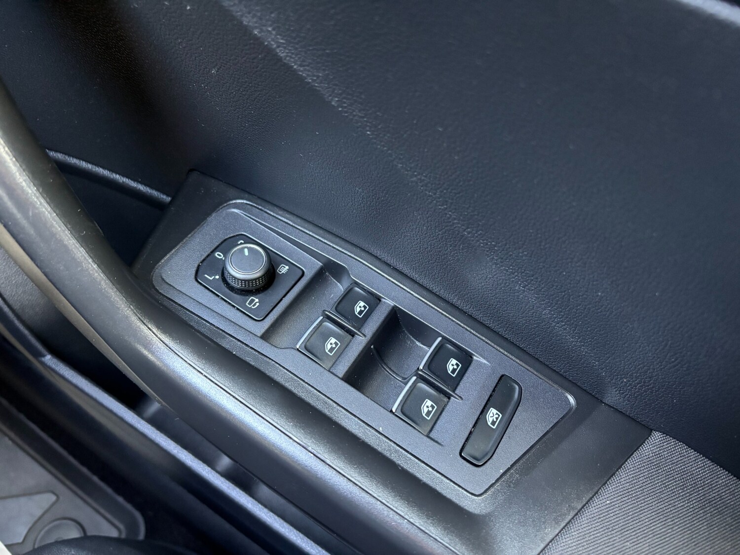 Used Volkswagen T-Roc 2019 for sale - 76287790: Photo 22