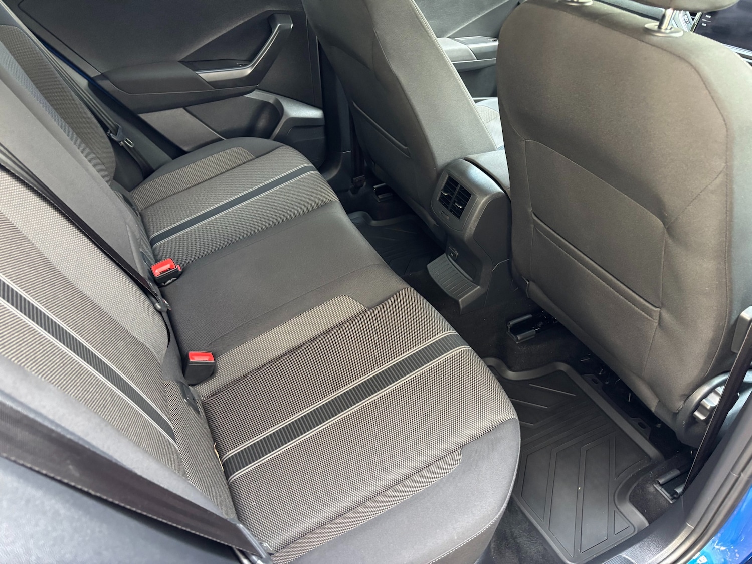 Used Volkswagen T-Roc 2019 for sale - 76287790: Photo 23