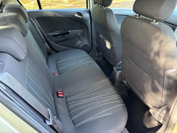 Used Vauxhall Corsa 2009 for sale - 76101124: Photo 18