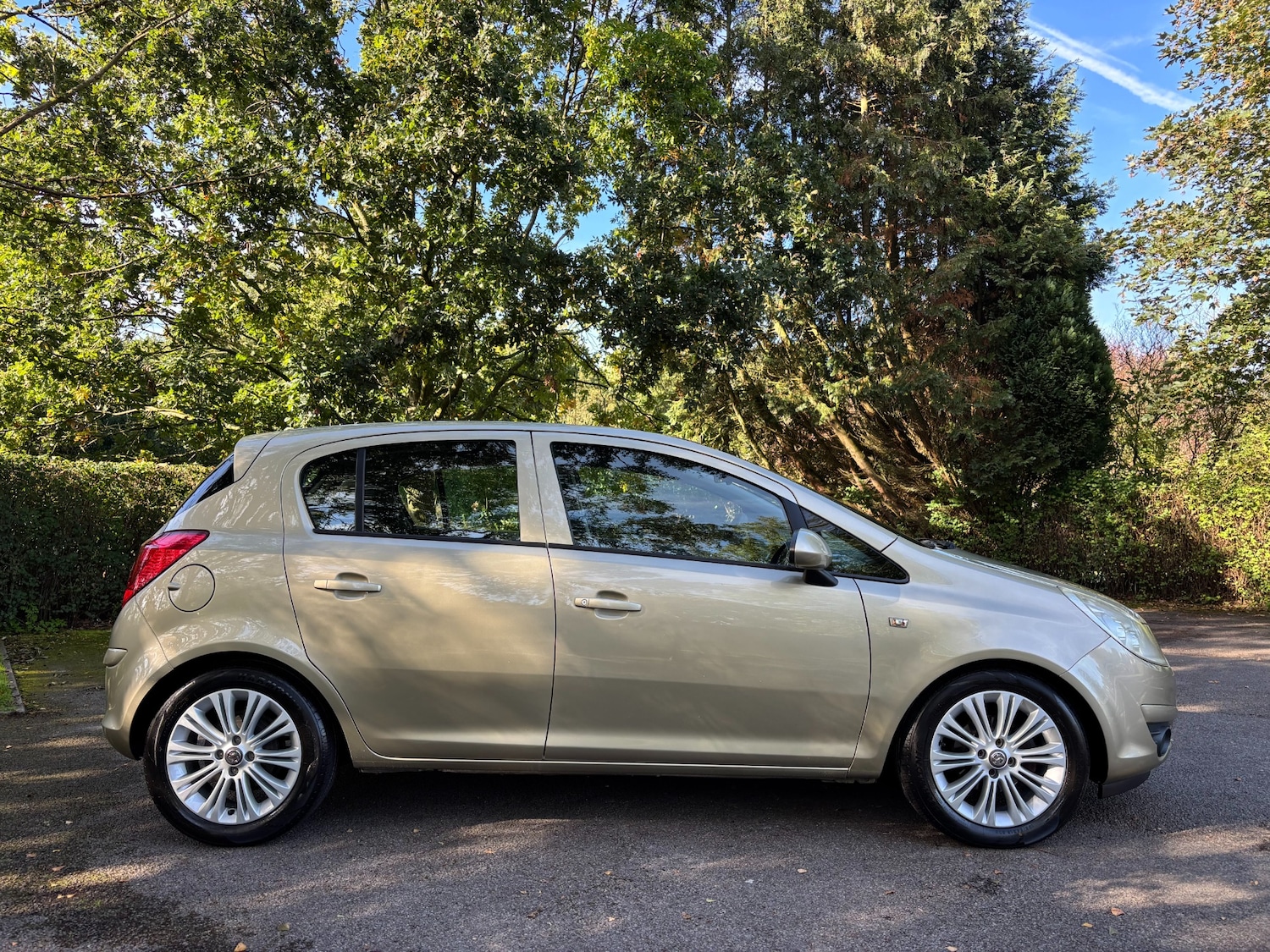 Used Vauxhall Corsa 2009 for sale - 76101124: Photo 6