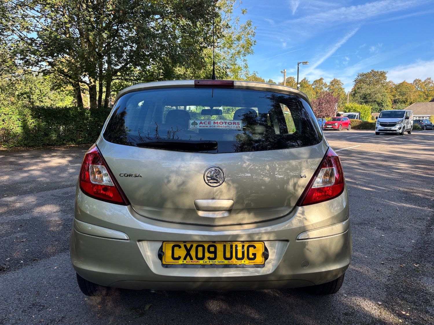Used Vauxhall Corsa 2009 for sale - 76101124: Photo 8