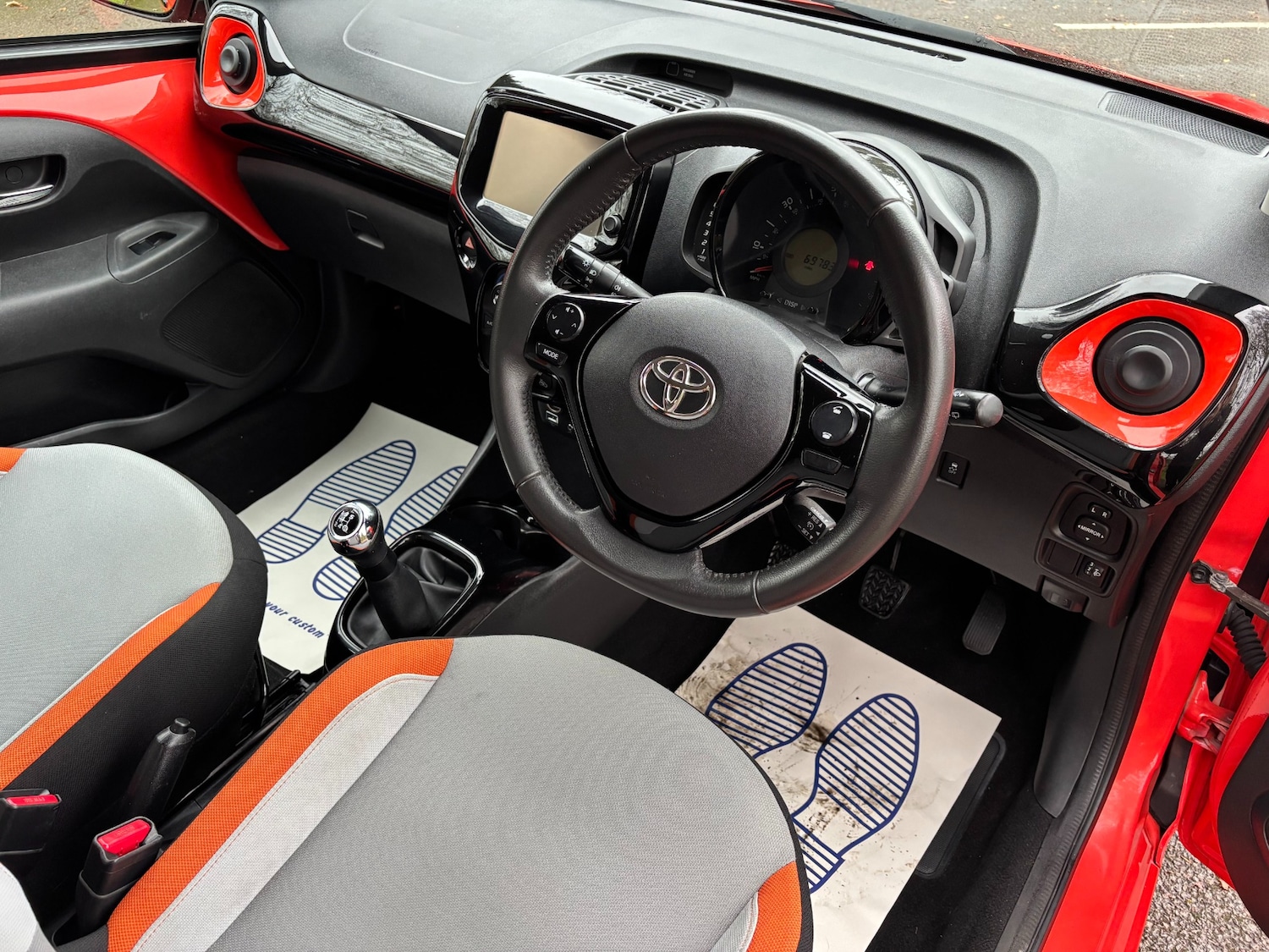 Used Toyota AYGO 2015 for sale - 76719058: Photo 12