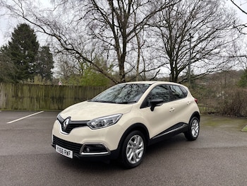 Used Renault Captur 2016 for sale - 77259009: Photo
