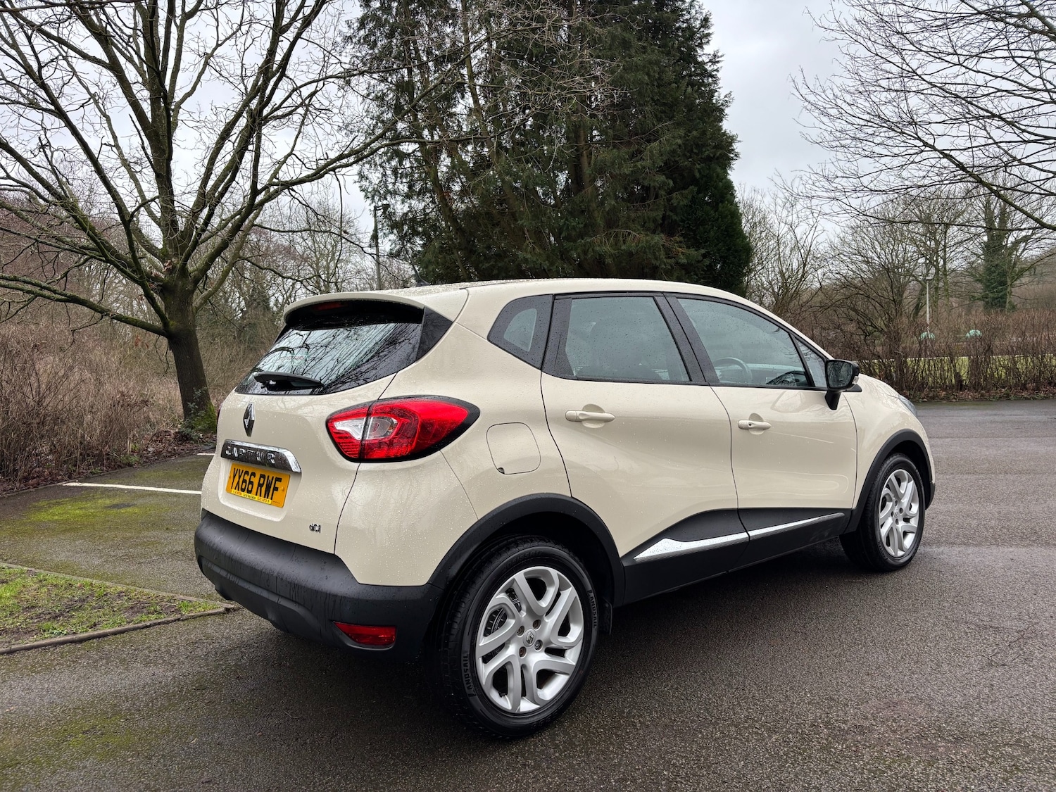 Used Renault Captur 2016 for sale - 77259009: Photo 7