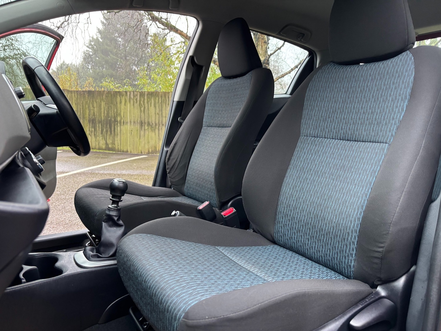 Used Toyota Yaris 2013 for sale - 77245346: Photo 12