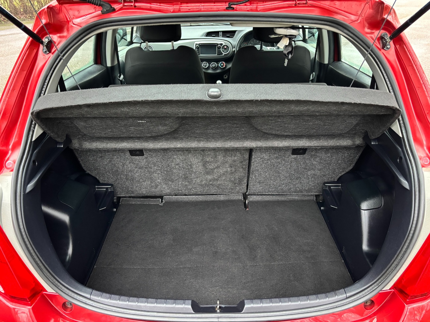 Used Toyota Yaris 2013 for sale - 77245346: Photo 18