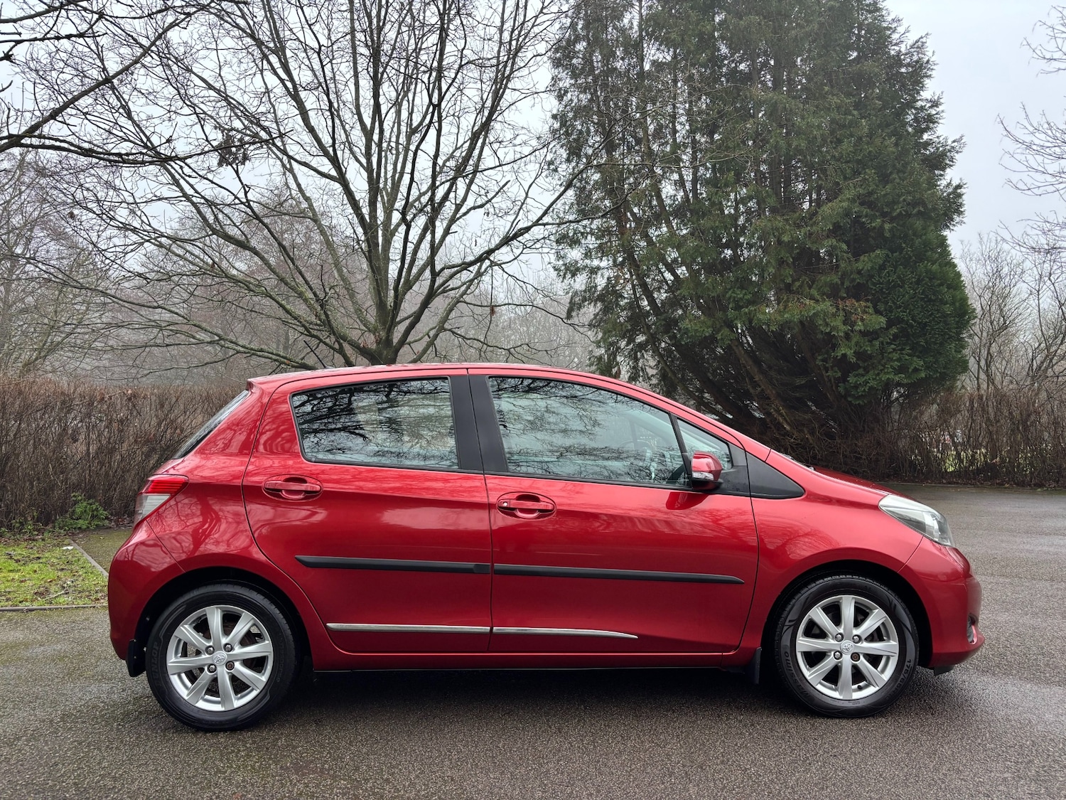 Used Toyota Yaris 2013 for sale - 77245346: Photo 6