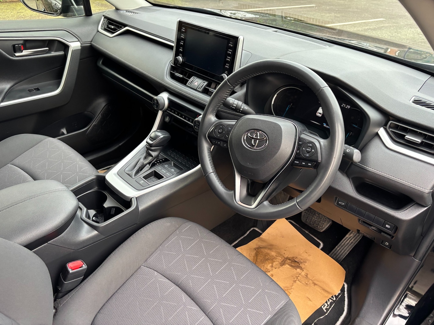 Used Toyota RAV4 2020 for sale - 77195557: Photo 11