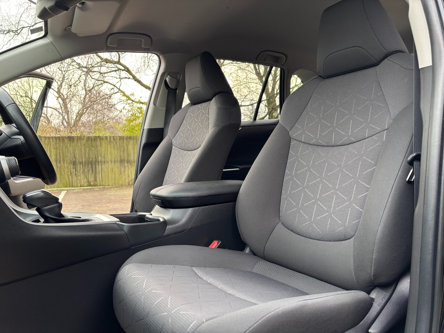 Used Toyota RAV4 2020 for sale - 77195557: Photo 14