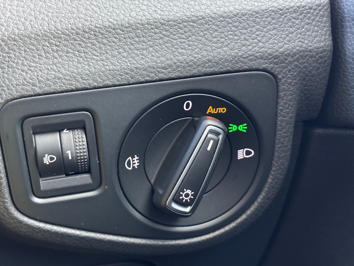 Used Volkswagen Golf SV 2016 for sale - 77035746: Photo 23