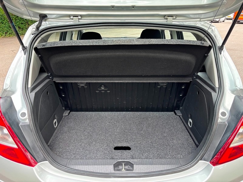 Used Vauxhall Corsa 2014 for sale - 76298963: Photo 17