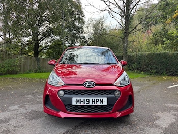 Used Hyundai i10 2019 for sale - 76104396: Photo 3