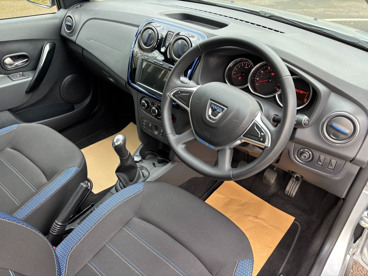 Used Dacia Sandero Stepway 2020 for sale - 77662165: Photo 10