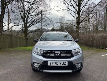 Used Dacia Sandero Stepway 2020 for sale - 77662165: Photo