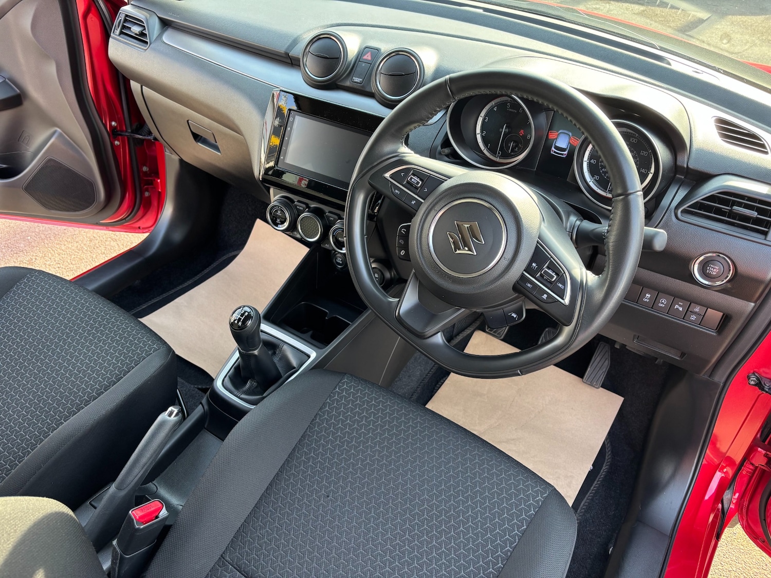 Used Suzuki Swift 2023 for sale - 77947026: Photo 10