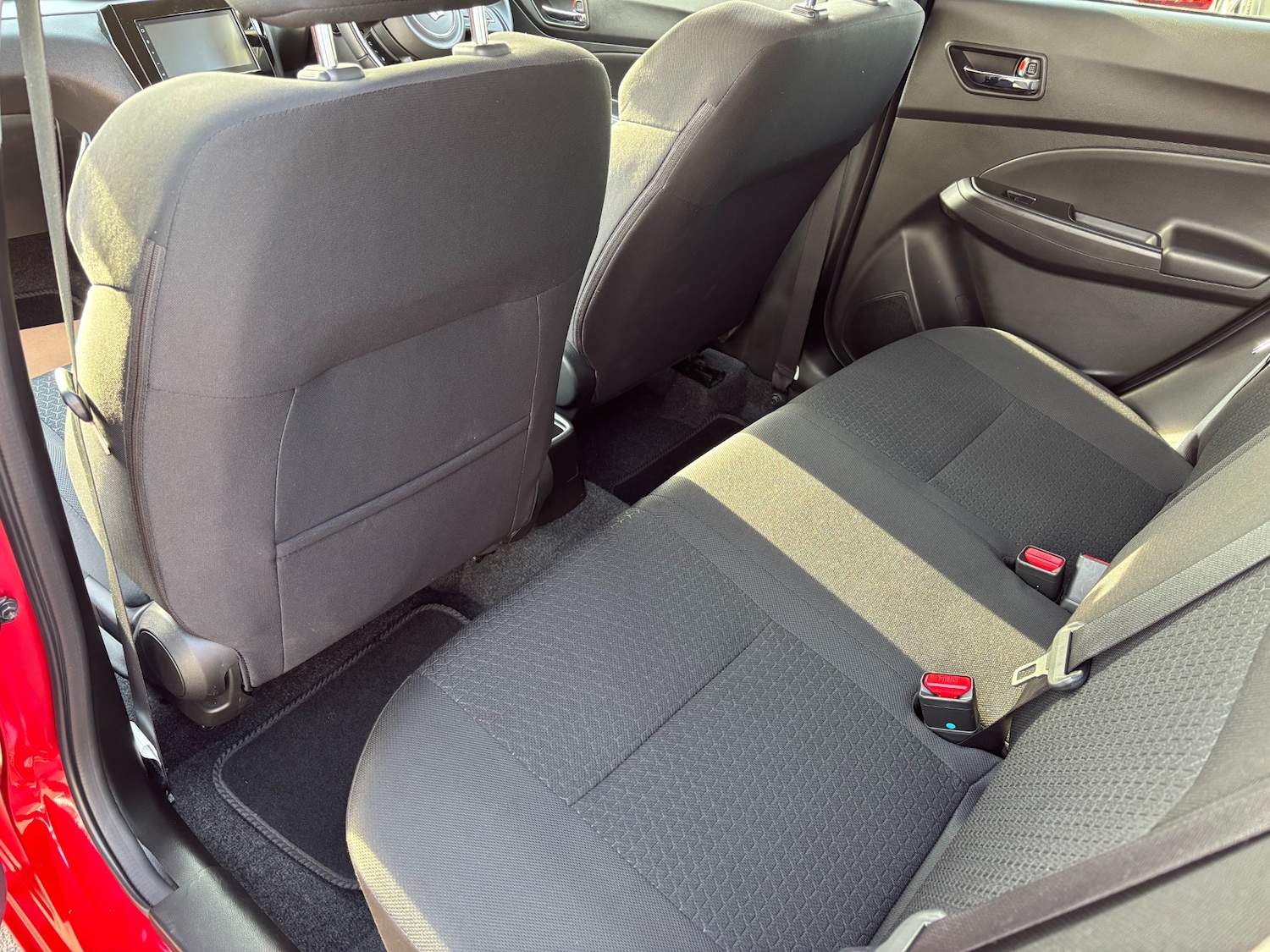 Used Suzuki Swift 2023 for sale - 77947026: Photo 15