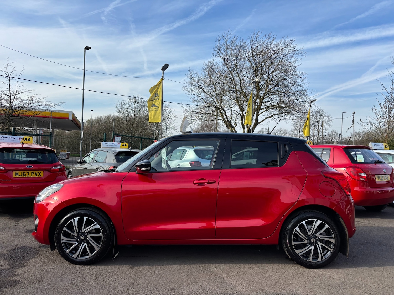 Used Suzuki Swift 2023 for sale - 77947026: Photo 5