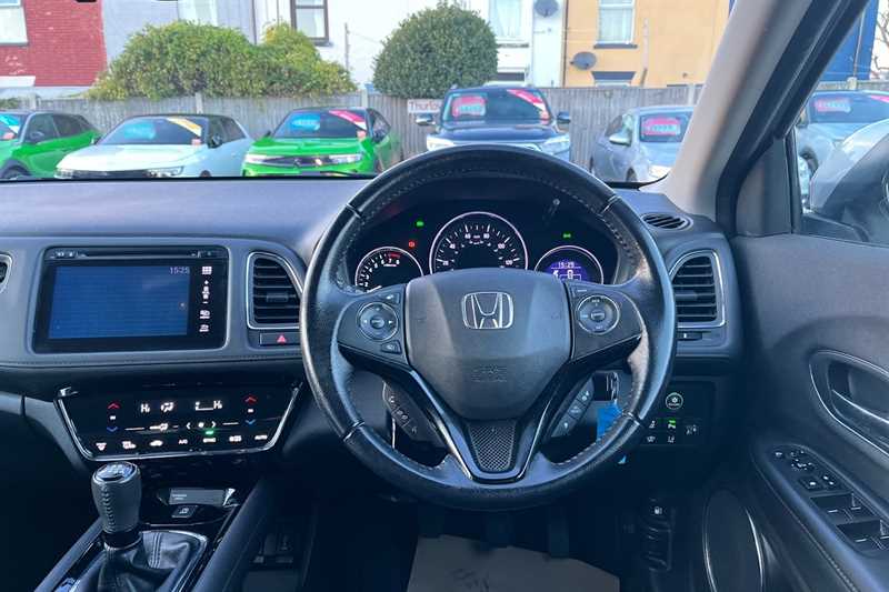 Used Honda HR-V 2018 for sale - 77512937: Photo 11