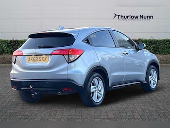 Used Honda HR-V 2018 for sale - 77512937: Photo