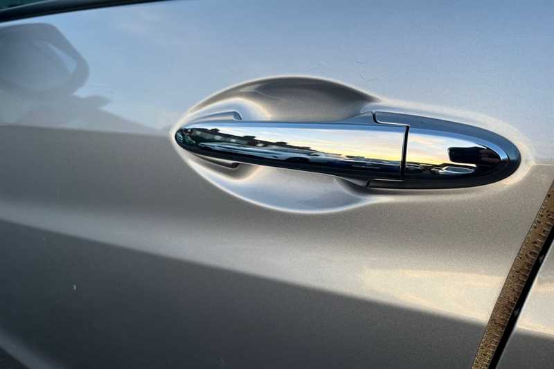 Used Honda HR-V 2018 for sale - 77512937: Photo 57