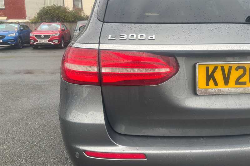 Used Mercedes-Benz E Class 2020 for sale - 77205893: Photo 34