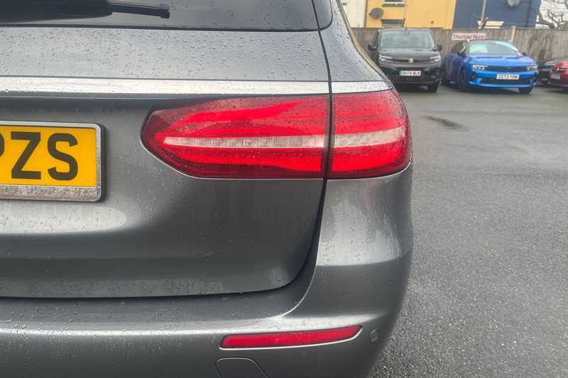 Used Mercedes-Benz E Class 2020 for sale - 77205893: Photo 35