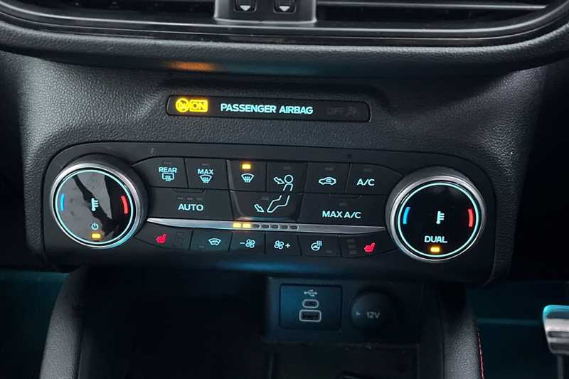 Used Ford Kuga 2023 for sale - 76475276: Photo 15