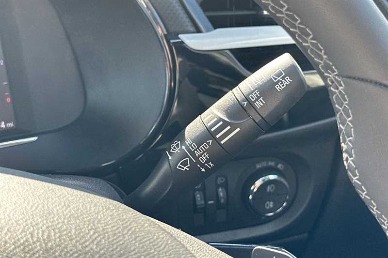 Vehicle 33