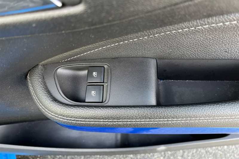 Used Vauxhall ADAM 2017 for sale - 77627817: Photo 16