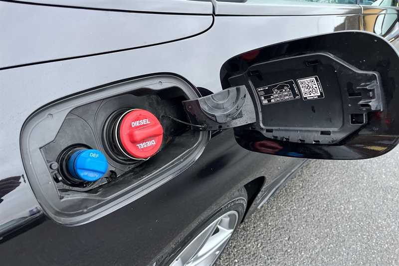 Used Mercedes-Benz C Class 2017 for sale - 77512889: Photo 40