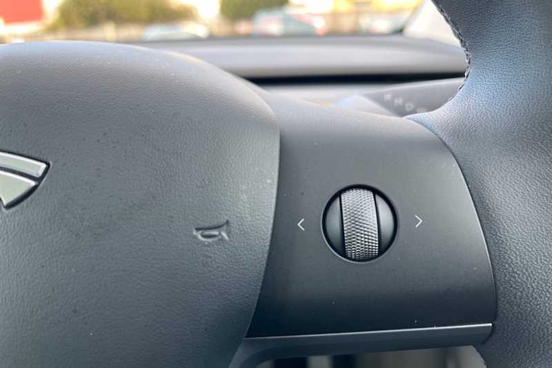 Used Tesla Model Y 2022 for sale - 77513353: Photo 22