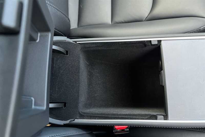 Used Tesla Model Y 2022 for sale - 77513353: Photo 35