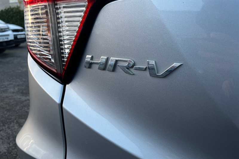 Used Honda HR-V 2018 for sale - 77146391: Photo 55