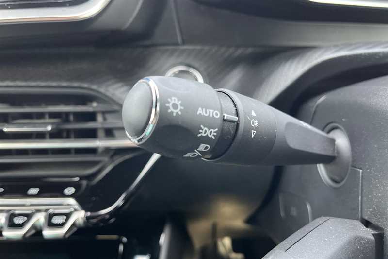 Used Peugeot 208 2022 for sale - 77146317: Photo 28