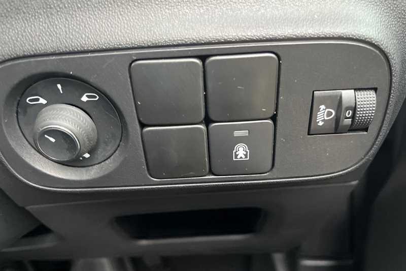 Used Citroen C3 2024 for sale - 77471552: Photo 54