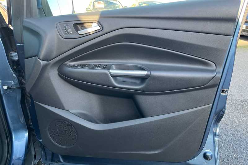 Used Ford Kuga 2019 for sale - 77010727: Photo 35