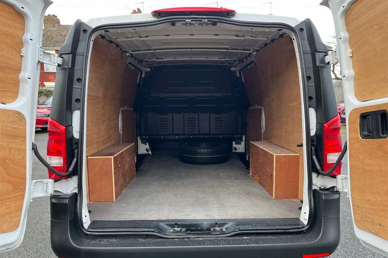 Used Mercedes-Benz Vito 2021 for sale - 77614803: Photo 23