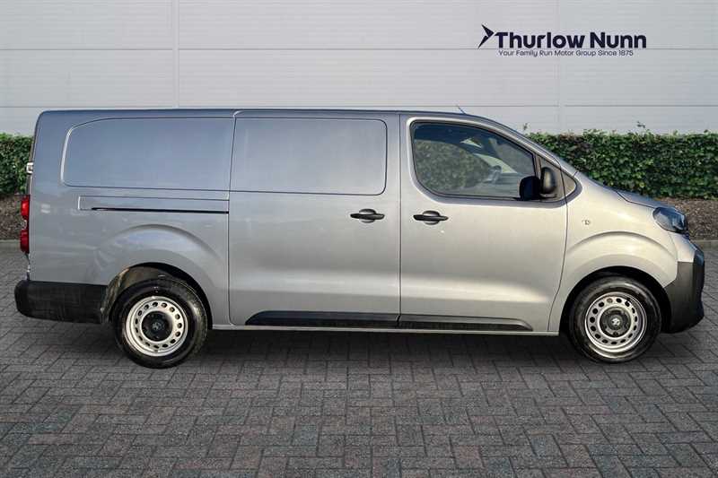 Used Vauxhall Vivaro 2024 for sale - 76804347: Photo 2