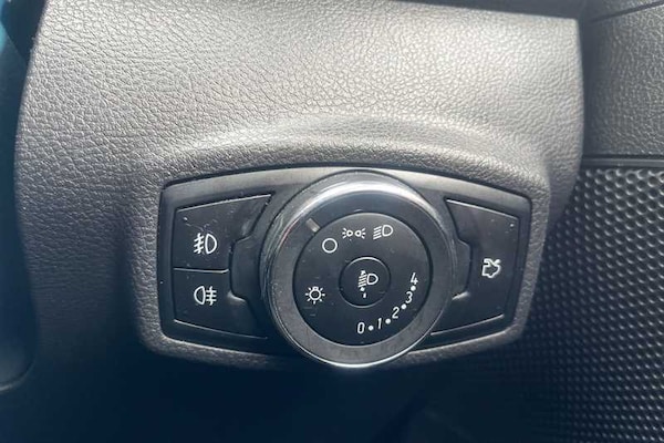 Used Ford Ka+ 2019 for sale - 76204080: Photo 27
