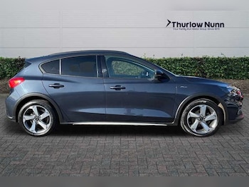 Used Ford Focus 2021 for sale - 75722464: Photo