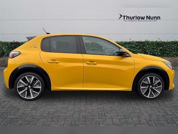 Used Peugeot E-208 2022 for sale - 77513328: Photo