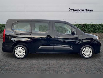 Used Vauxhall Combo Life Electric 2025 for sale - 77146126: Photo