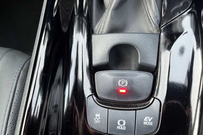 Used Toyota C-HR 2021 for sale - 77513417: Photo 47