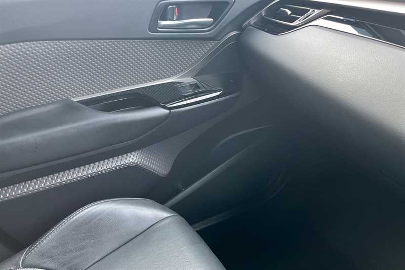 Used Toyota C-HR 2021 for sale - 77513417: Photo 52