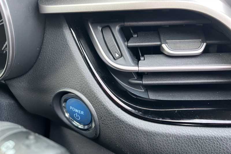 Used Toyota C-HR 2021 for sale - 77513417: Photo 60