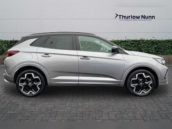 Used Vauxhall Grandland 2024 for sale - 76967084: Photo