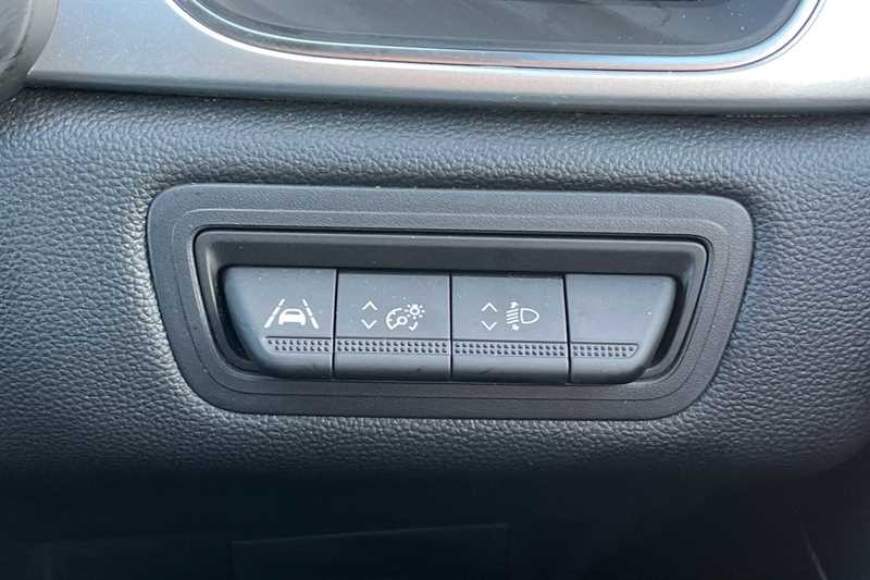 Used Renault Captur 2022 for sale - 77512895: Photo 46