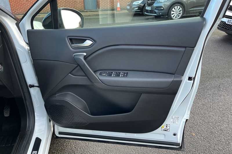 Used Renault Captur 2022 for sale - 77512895: Photo 59