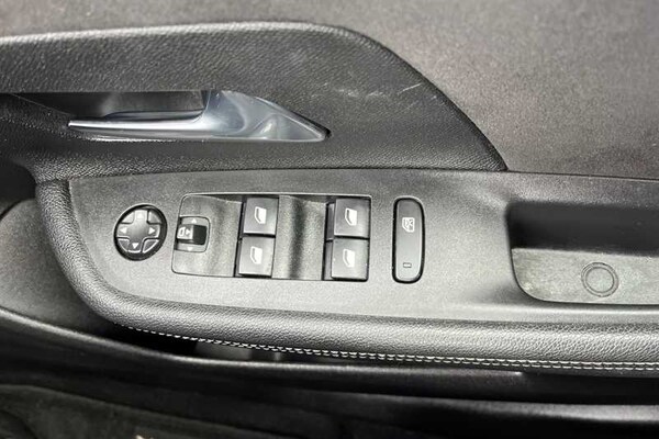 Used Vauxhall Mokka 2022 for sale - 76044665: Photo 16